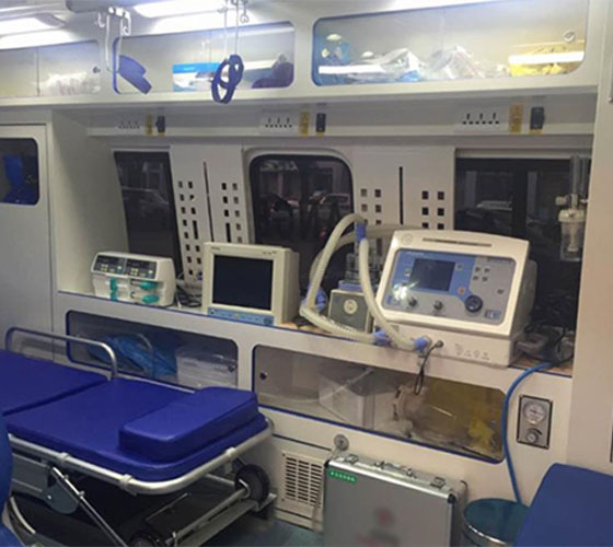 鲁甸县车辆内部展示